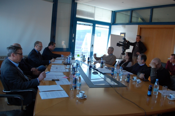 Manovre di avvicinamento al Piano e Programma di Produzione della RTV di Sovenia per il 2016.